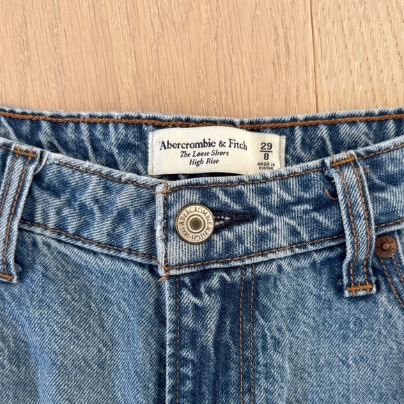 Abercrombie & Fitch Jean Shorts - Picture 2 of 4